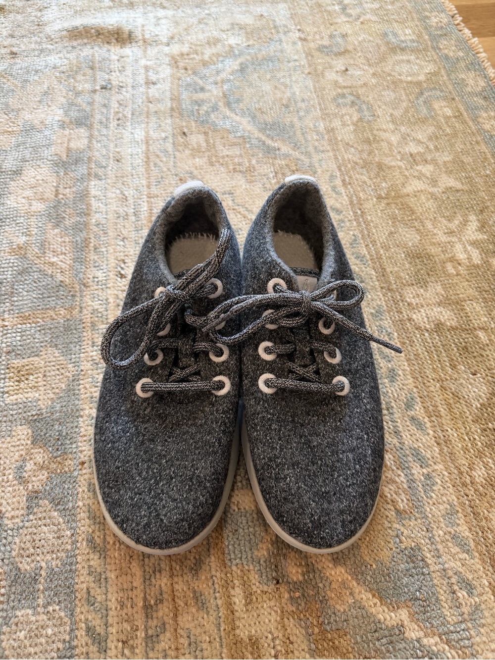 Allbirds women’s wool runner size 7